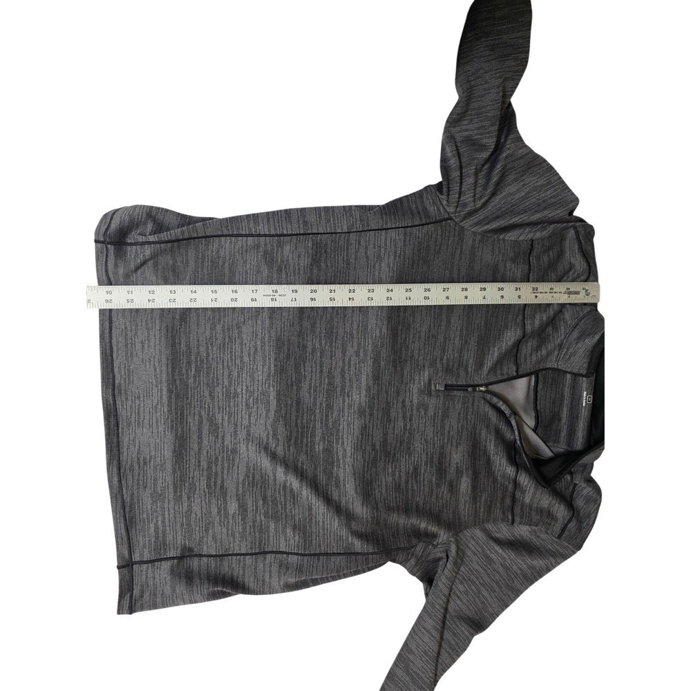 1/4 Zip Pullover  in Gray, Pebble Beach Dry-Luxe Performance ,Medium - Picture 6 of 8